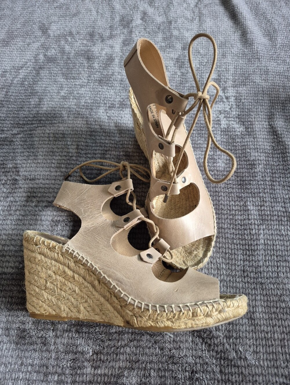 Carmen Saiz Beige Leather Strappy Wedge Sandal 37(US7) Spain Cruise Beach Vaca,